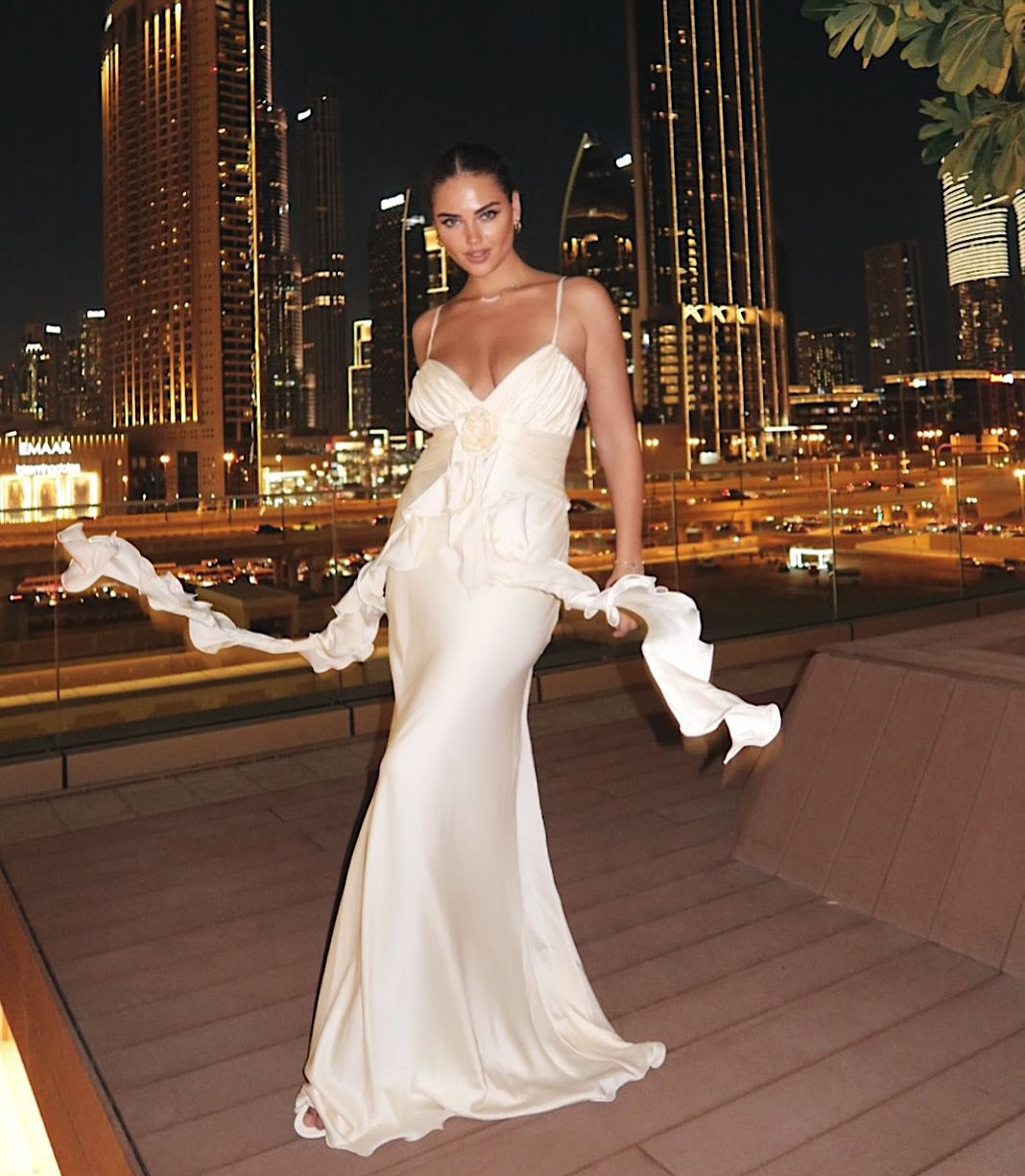 Bella Barnett C-Dresses
