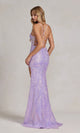 Elegante vestido largo de lentejuelas y encaje con espalda de corsé con cordones
