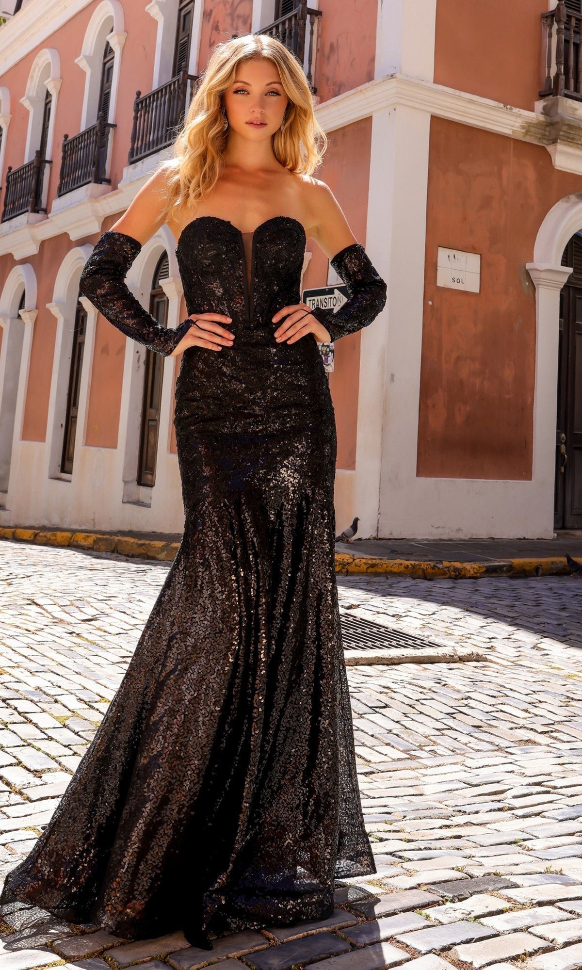 Vestido de fiesta de encaje con lentejuelas sin tirantes D1263 de Nox Anabel