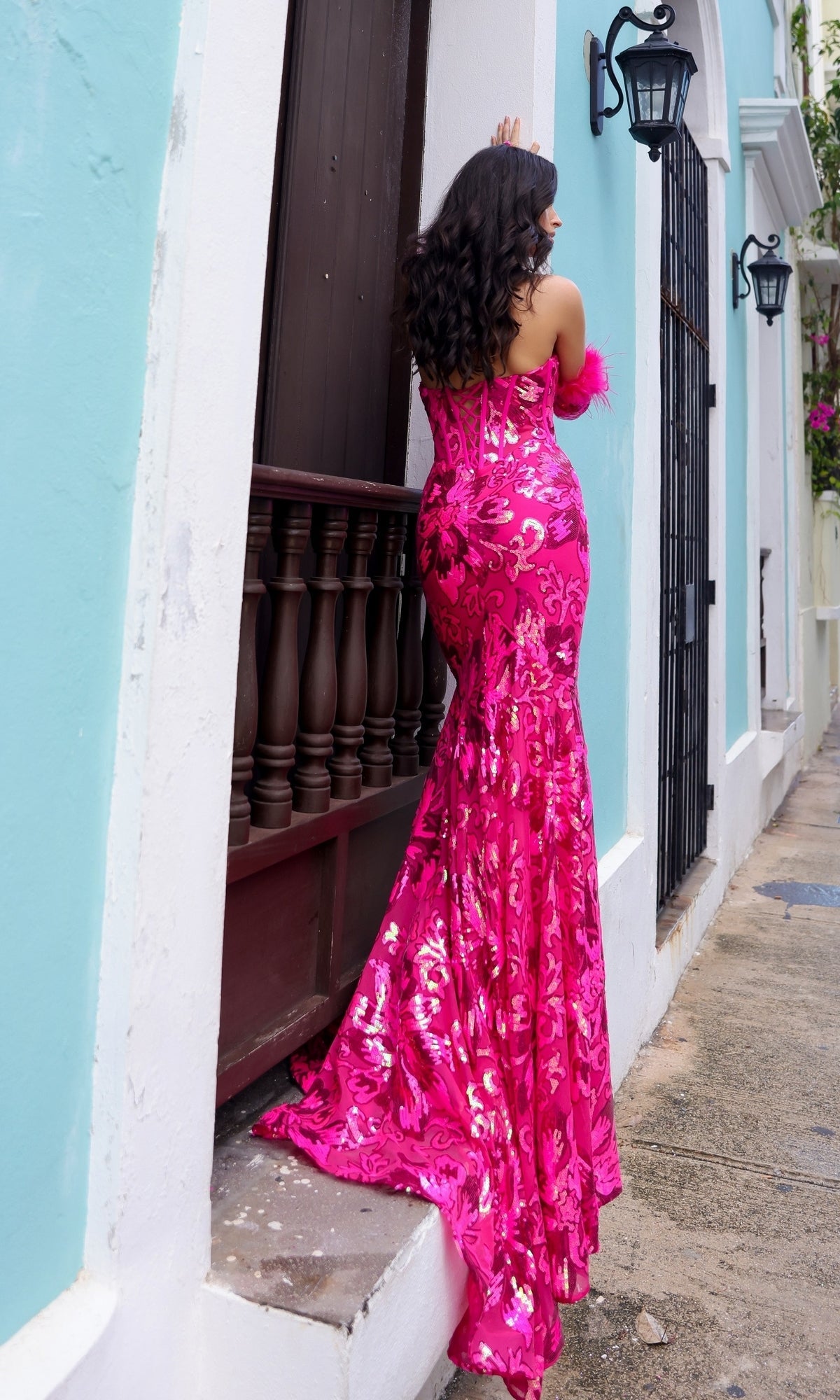 Vestido de fiesta sin tirantes con estampado de lentejuelas y guantes D1269