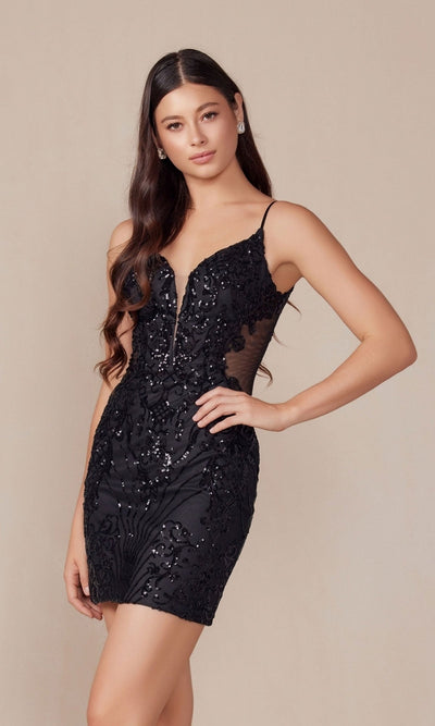 Vestido corto Hoco con estampado de lentejuelas y laterales transparentes D852