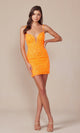 Vestido corto con purpurina y espalda de corsé E897