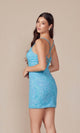 Vestido corto con purpurina y espalda de corsé E897