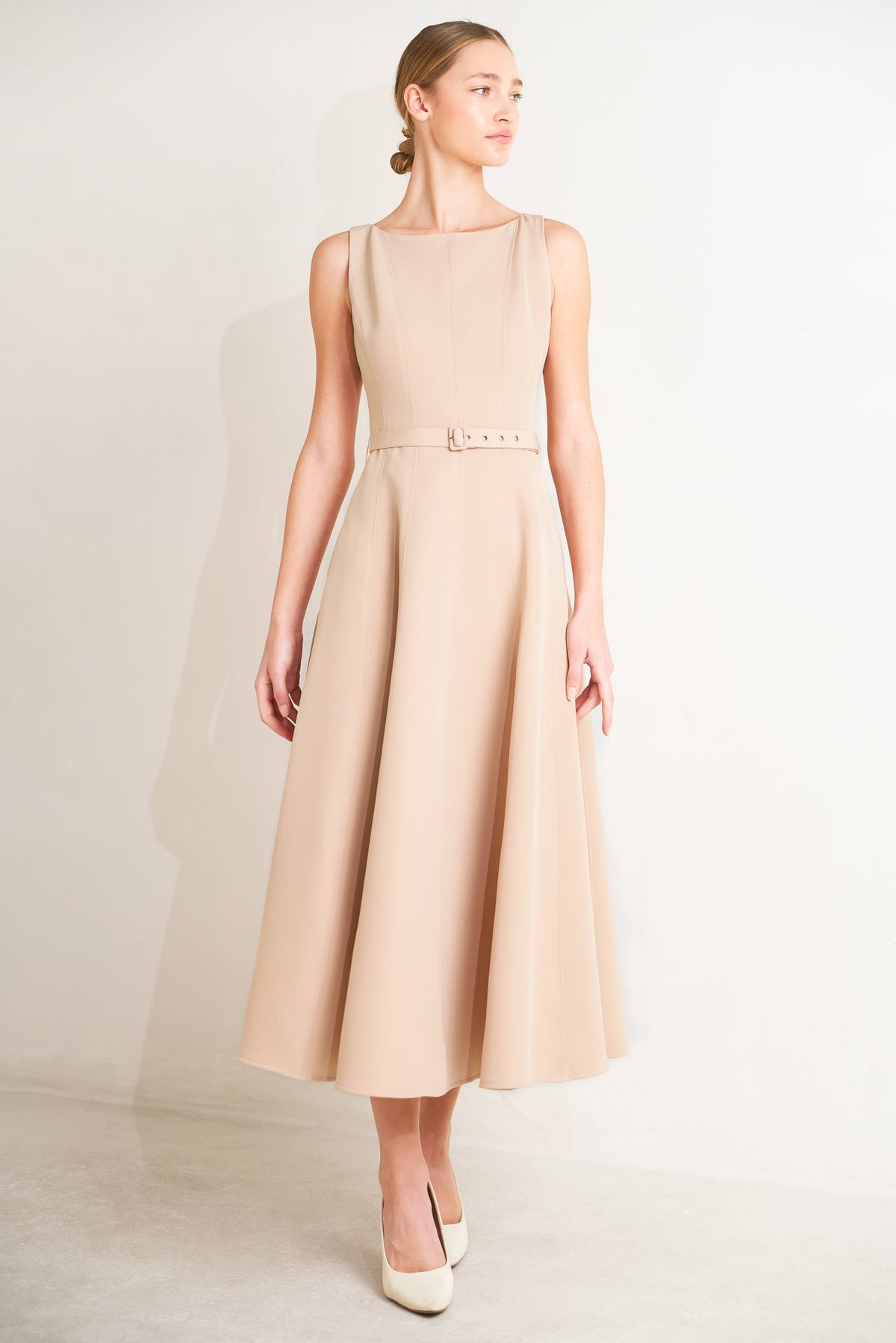 Flying Tomato BEIGE DRESSES