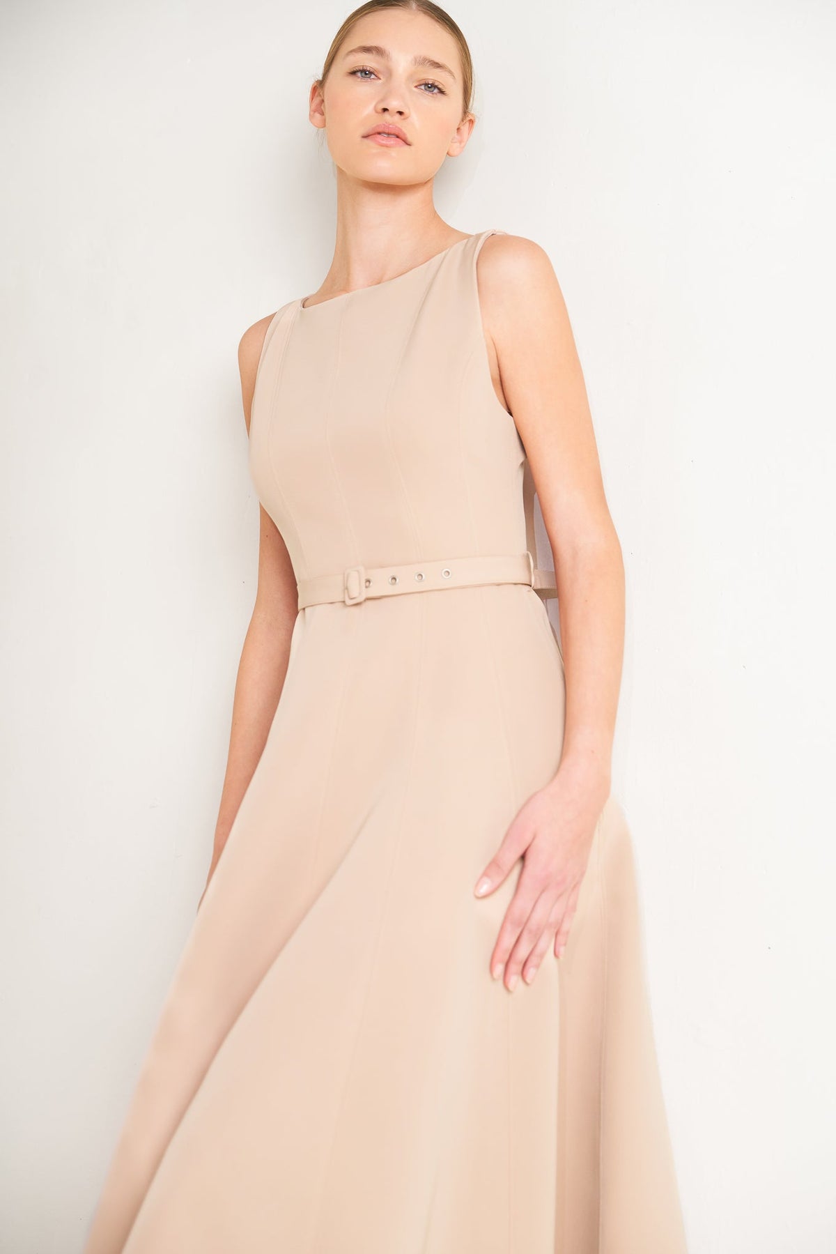 Flying Tomato BEIGE DRESSES
