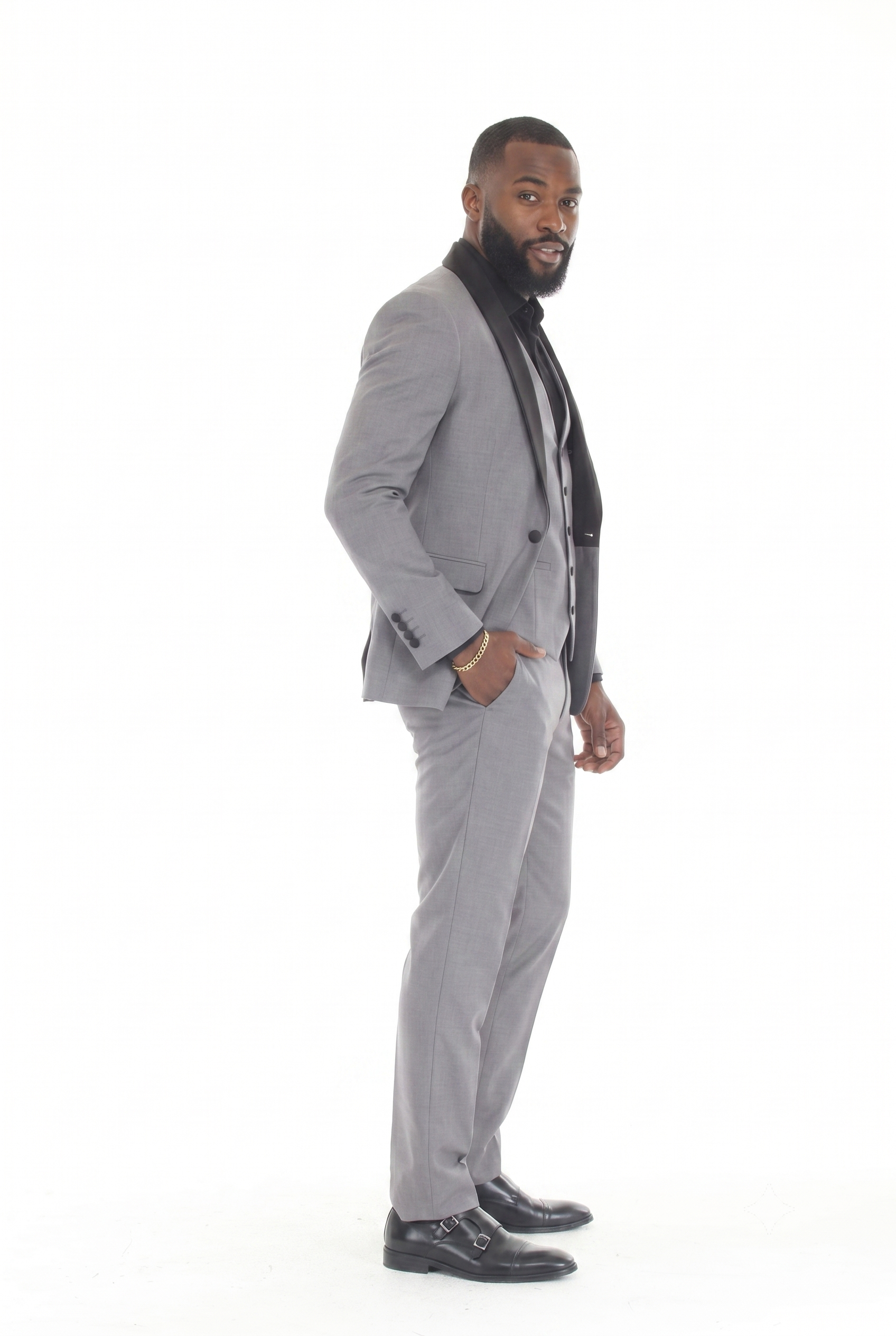 MD Gray 3-Piece Shawl Lapel Tuxedo Suit Slim Fit Jacket, Vest & Expandable Pants Stretch
