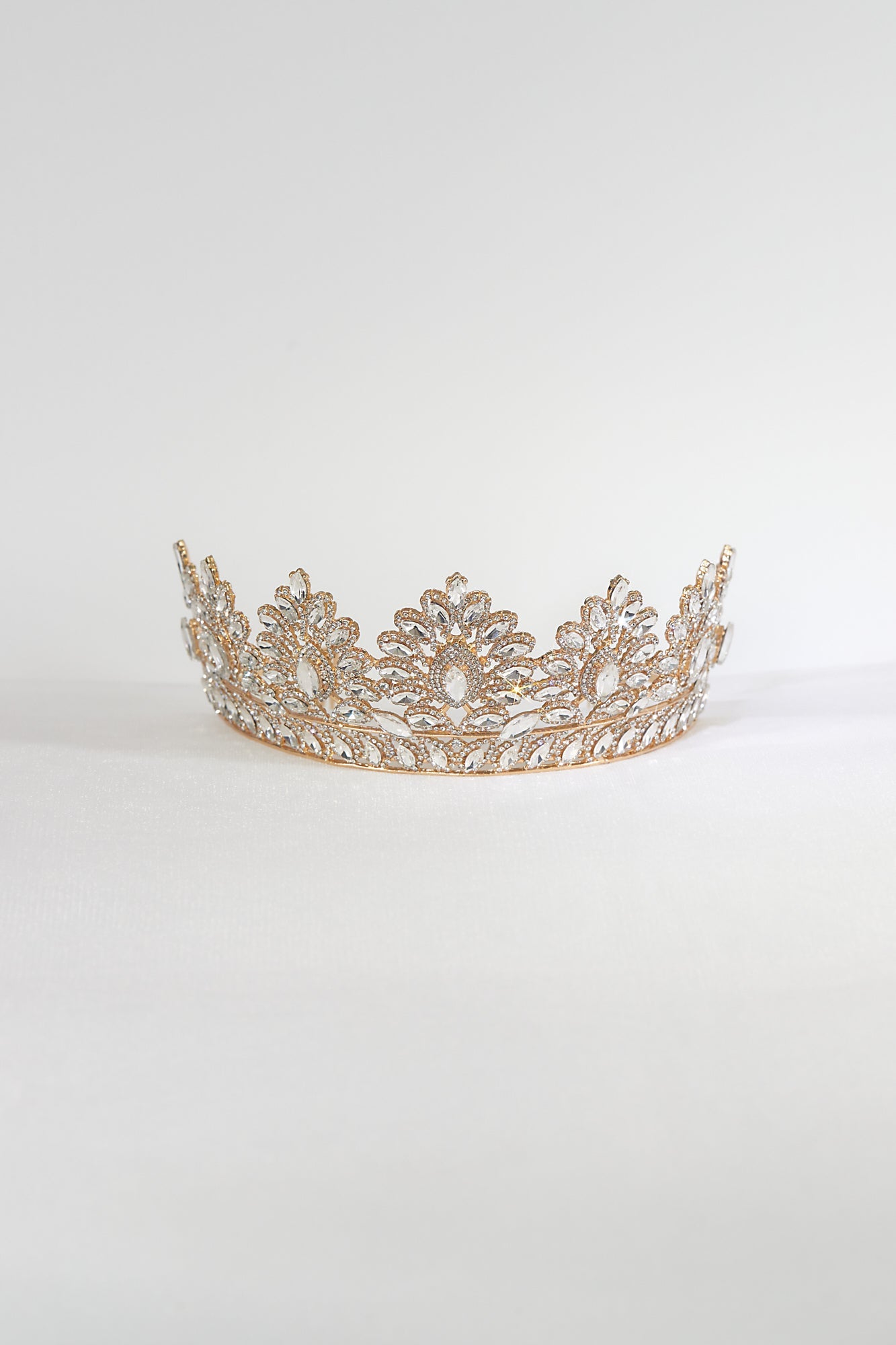 Tiara TR-937 by Calla Collection