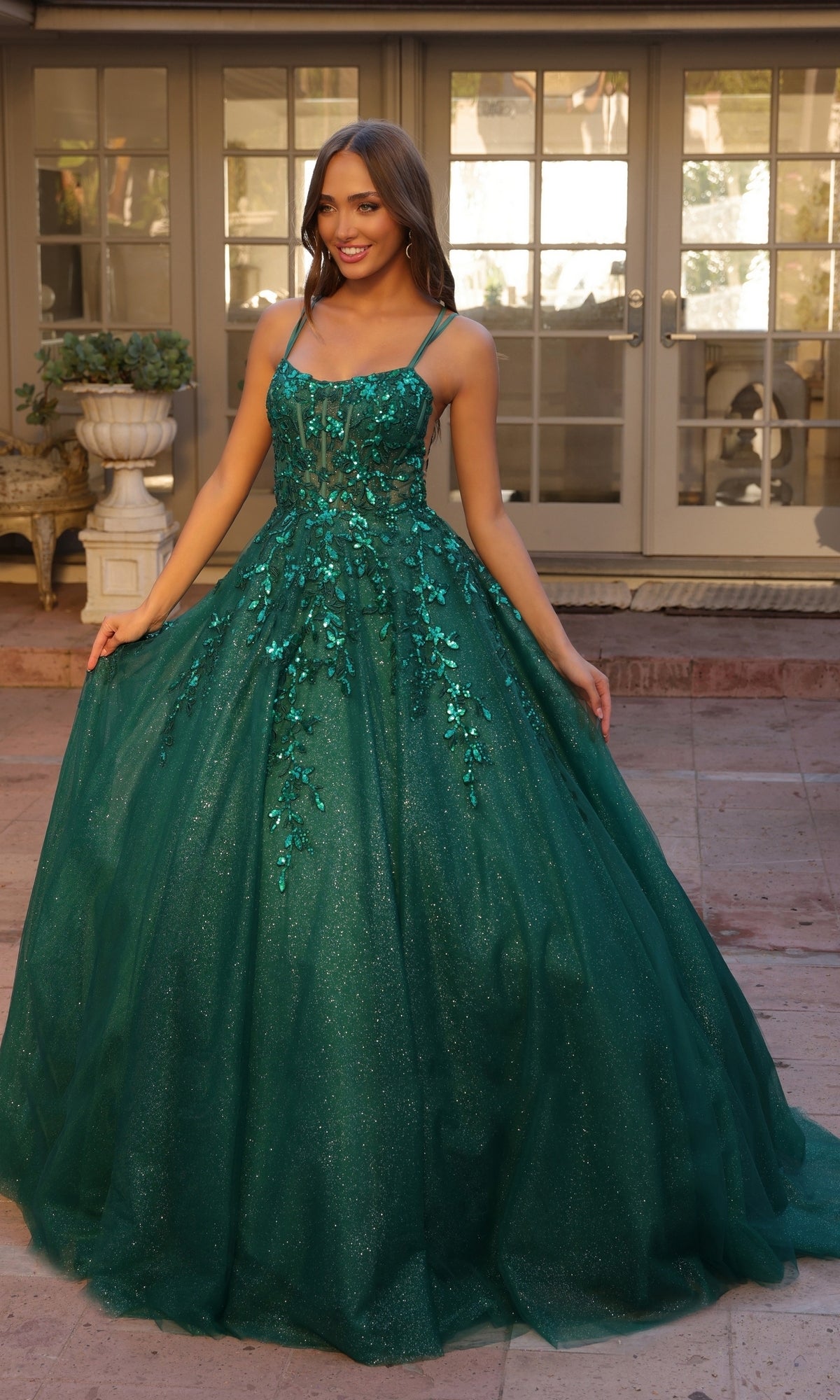 Vestido de fiesta de tul con purpurina brillante H1271