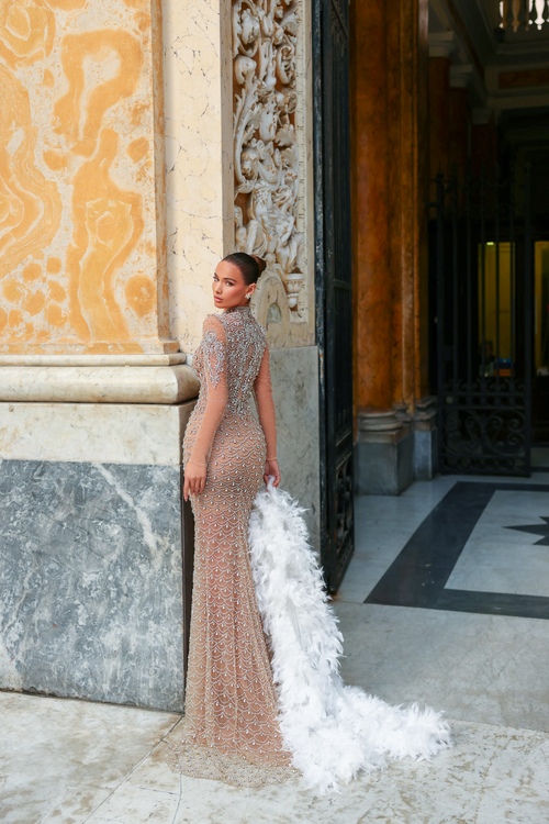 Chic and Holland Nude Dress