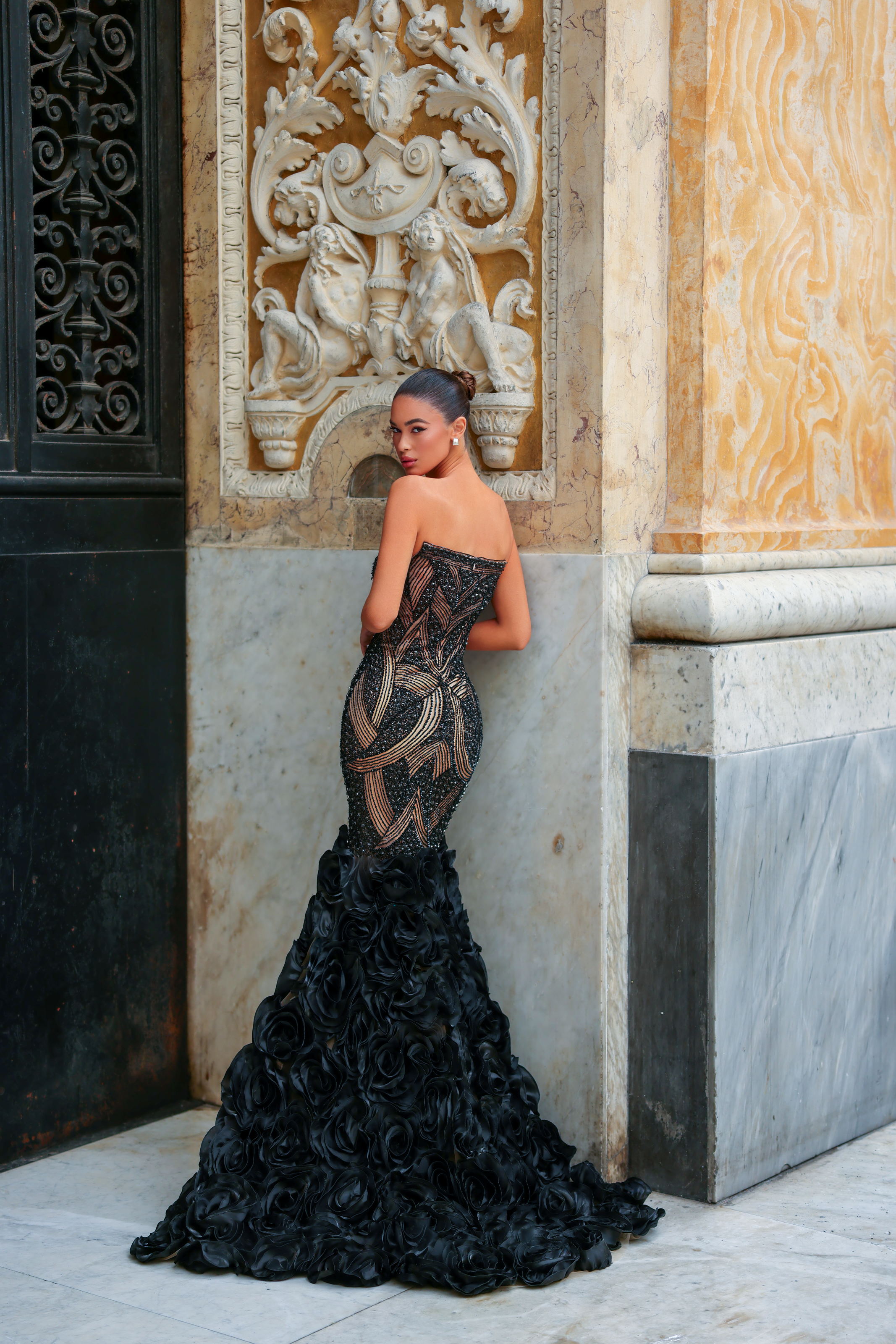 Chic and Holland Black Dress