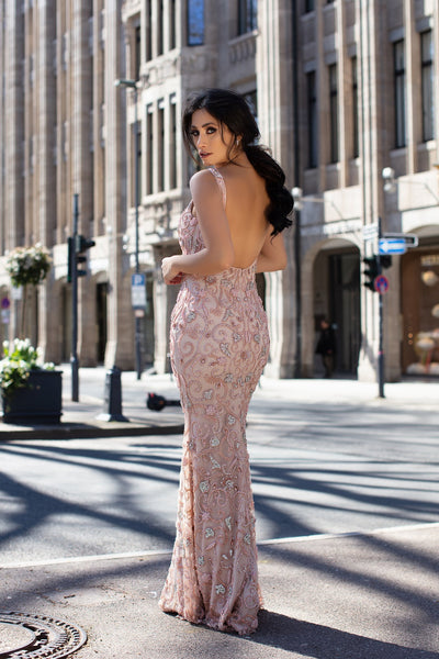 Chic and Holland Blush Dress