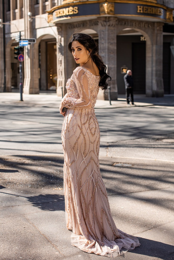 Chic and Holland Blush Dress