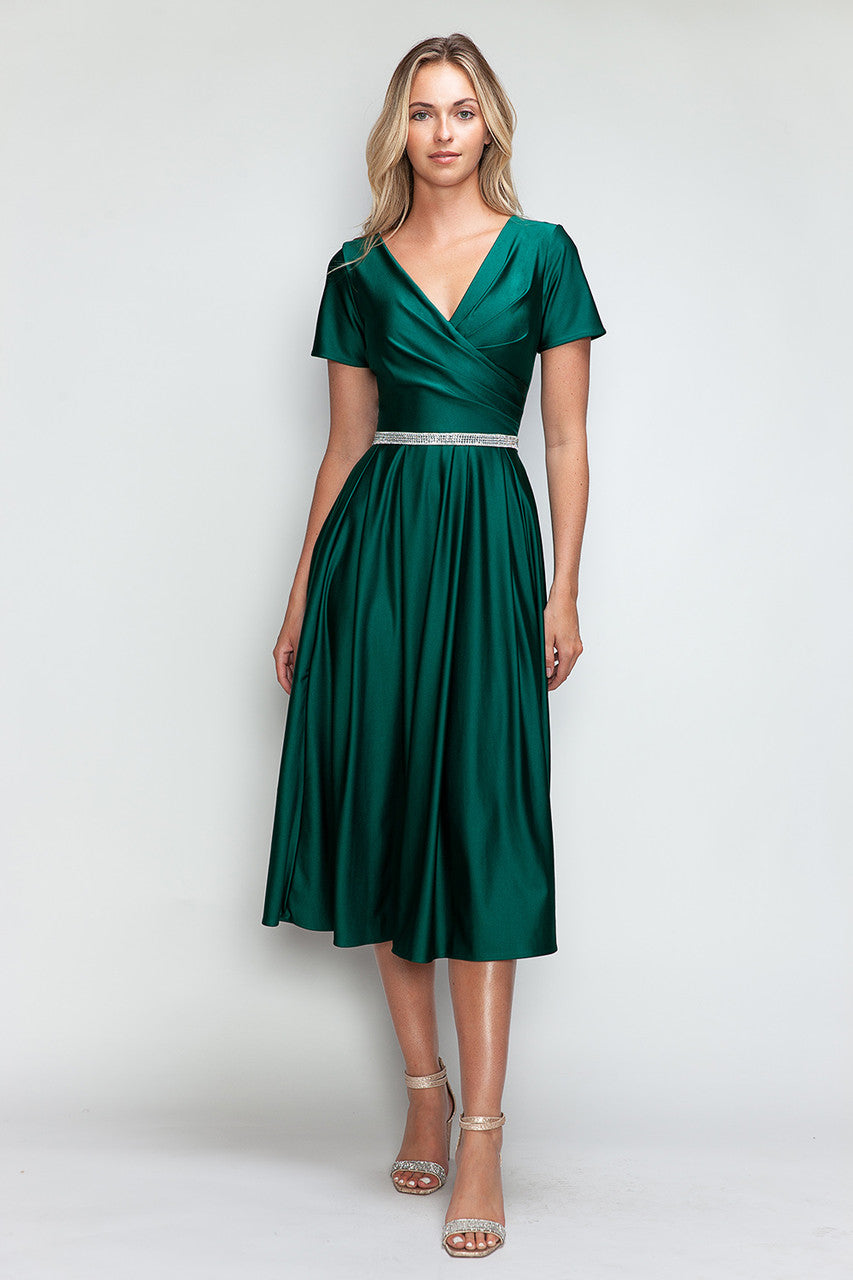 Vestido de cóctel midi Lenovia 5274 con escote en V, manga corta y cintura de diamantes de imitación. Ideal para bodas y eventos formales.