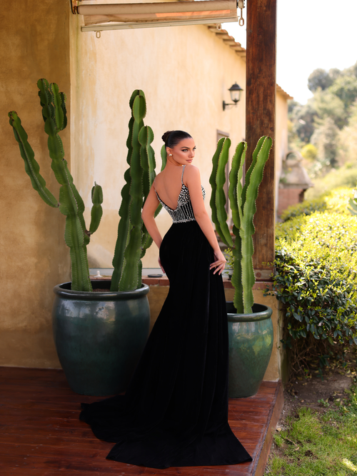 Chic and Holland Black Dress