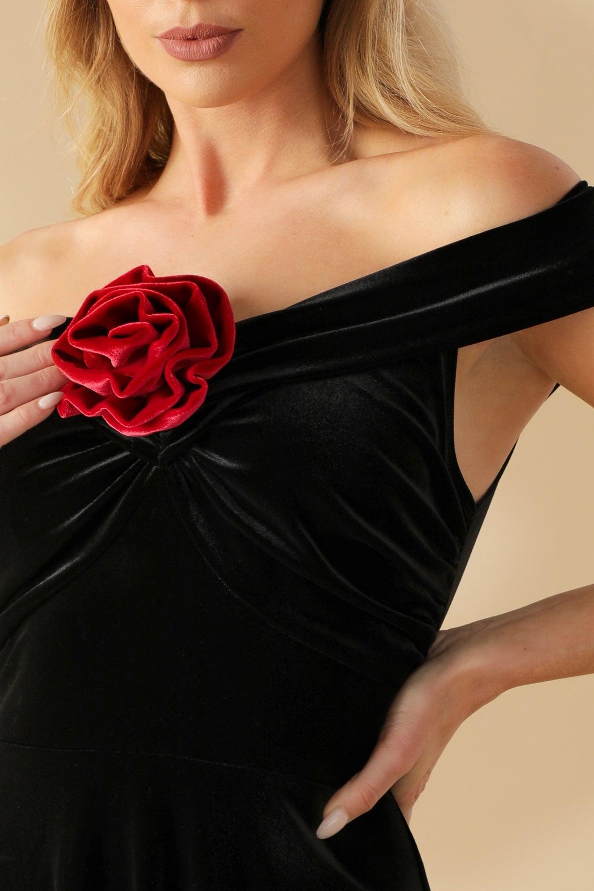 Flying Tomato BLACK/RED DRESSES