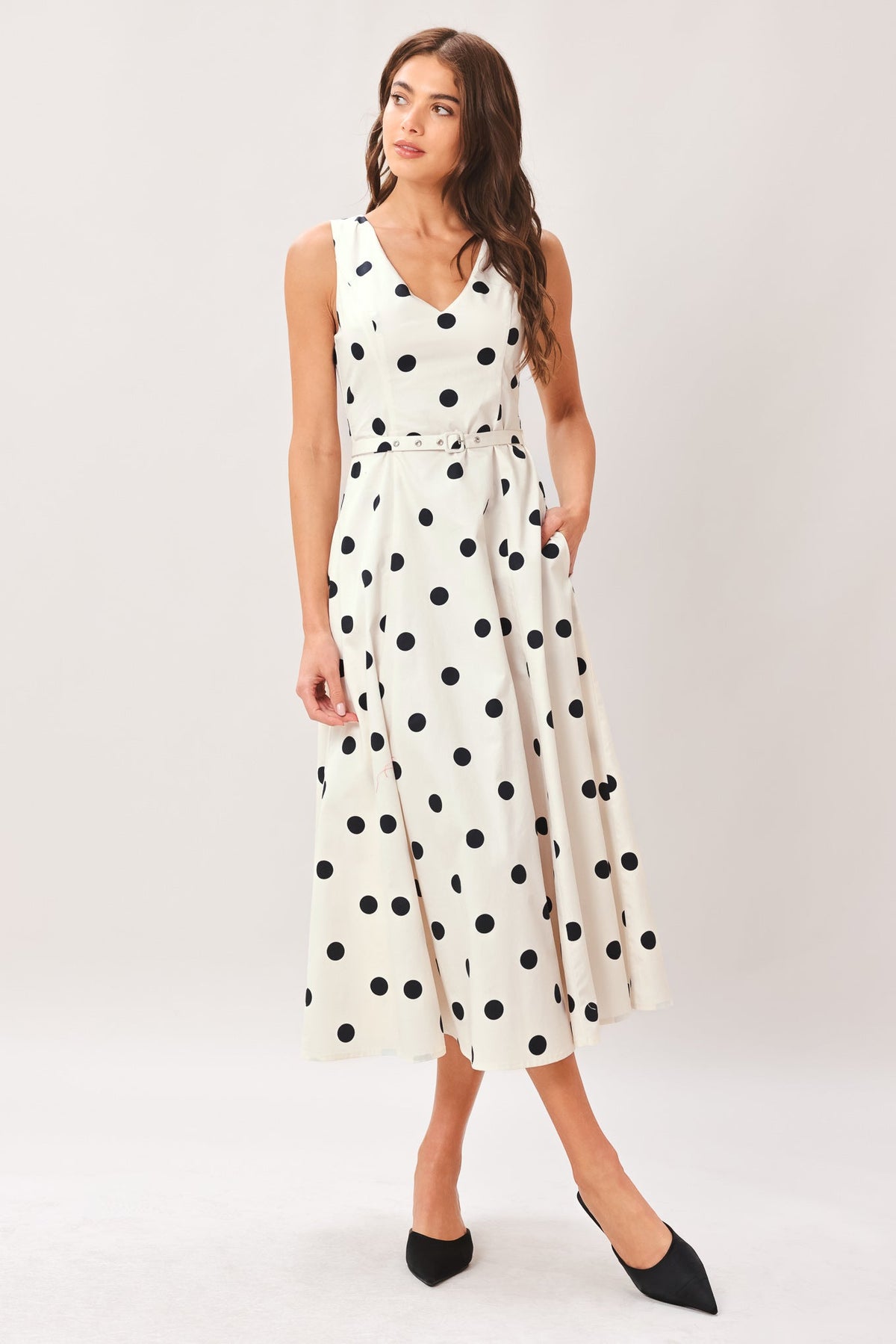 Flying Tomato IVORY DRESSES