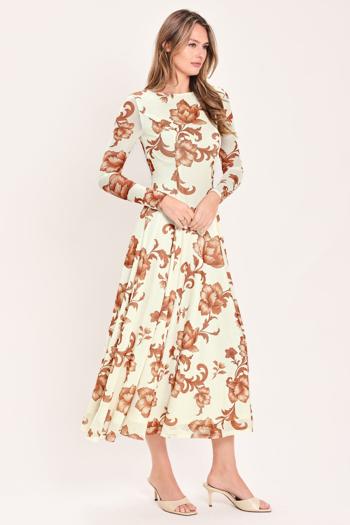 Flying Tomato IVORY DRESSES