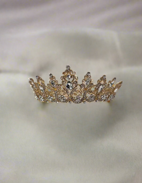 Tiara TR-915 by Calla Collection