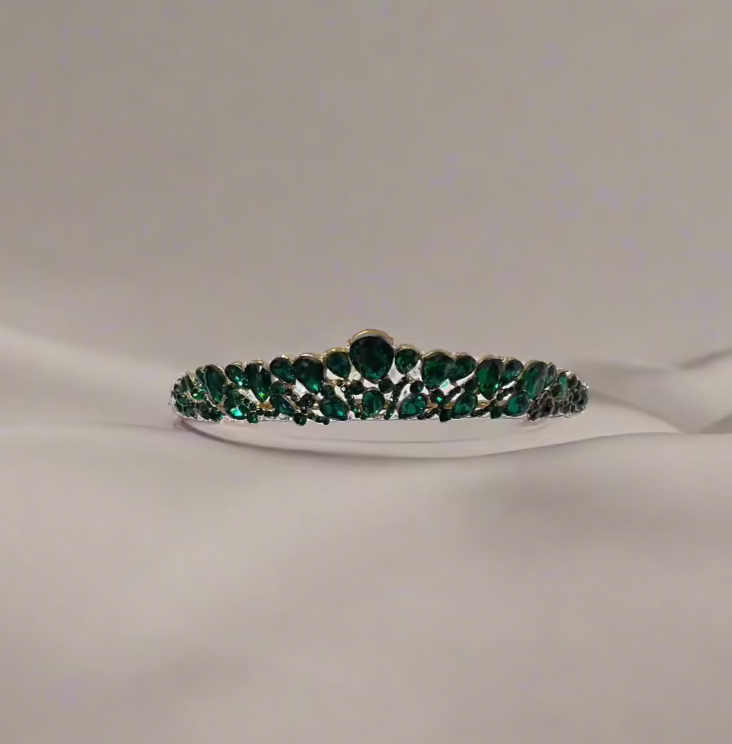 Tiara TR-942 by Calla Collection
