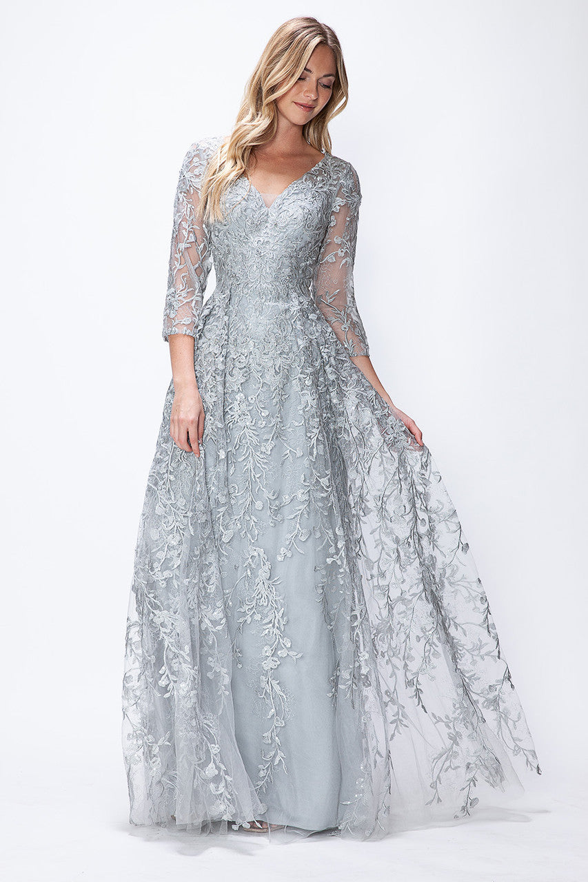 Vestido de madrina bordado de corte A con mangas 3/4 transparentes de Lenovia 8356