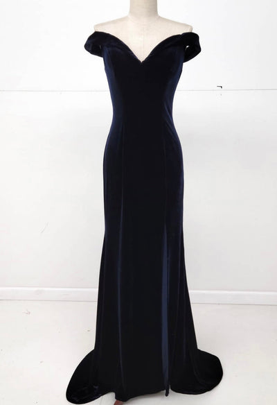 Chicas C6532 Evening Black Floor-Length High-Slit Style Velvet Dress