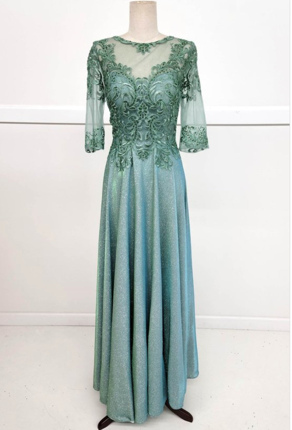 Chicas J006 Butterfly Floor-Length Long Chic Style Fabric Dress