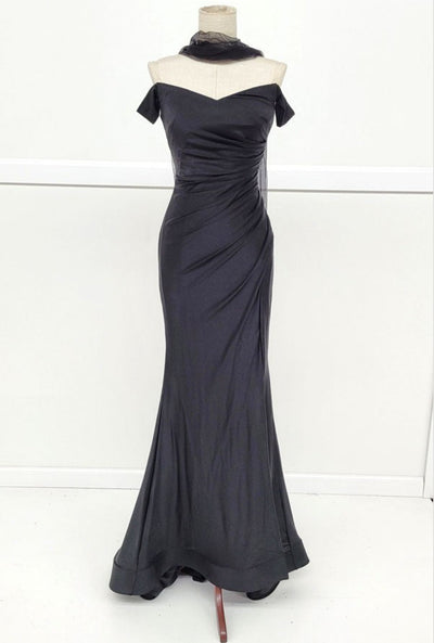 Chicas YG5025 Solid-Color Mermaid Off-Shoulder High-Slit Fabric Dress