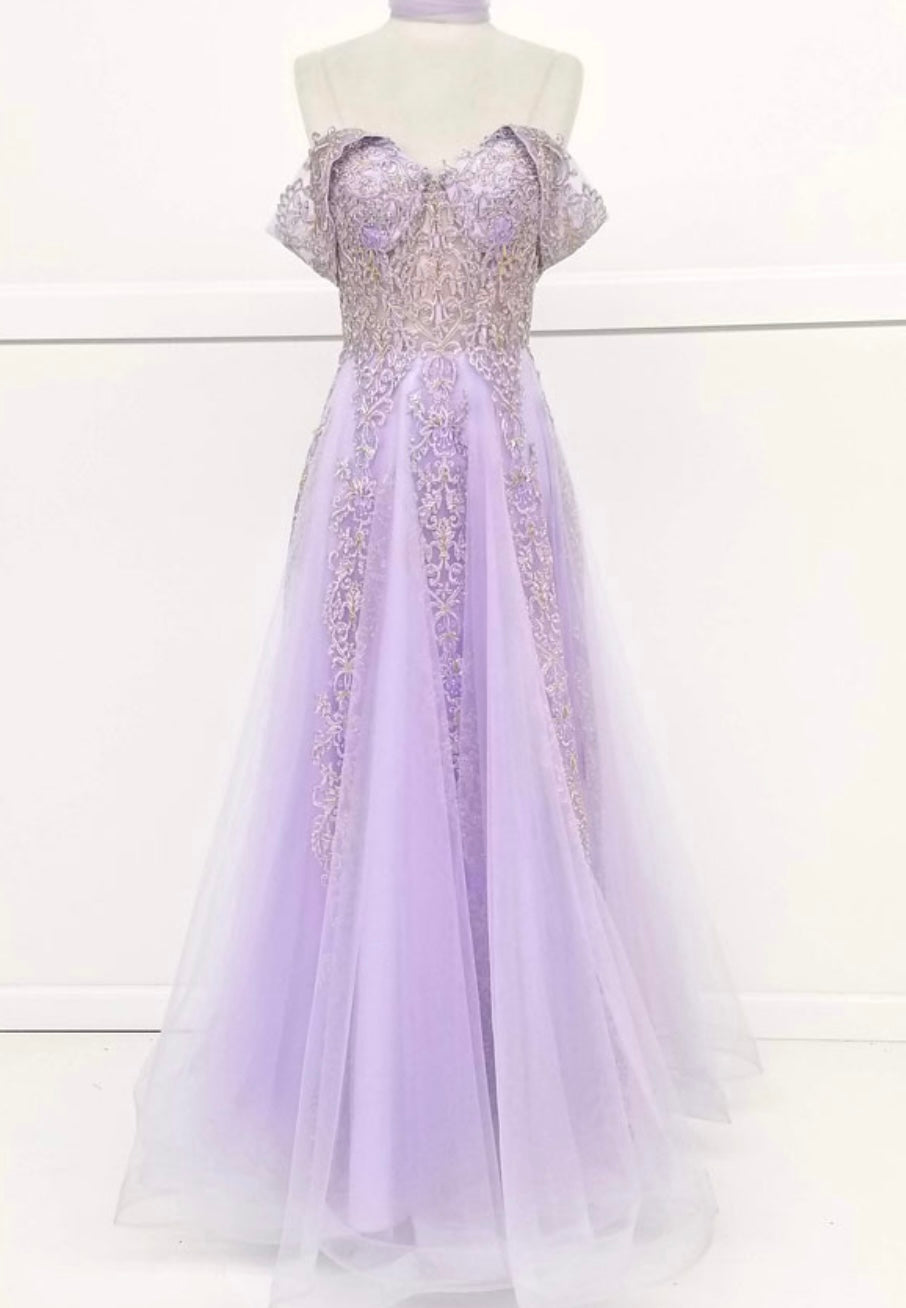 Chicas CA1103 Evening White A-Line Sweetheart Floor-Length Tulle Dress