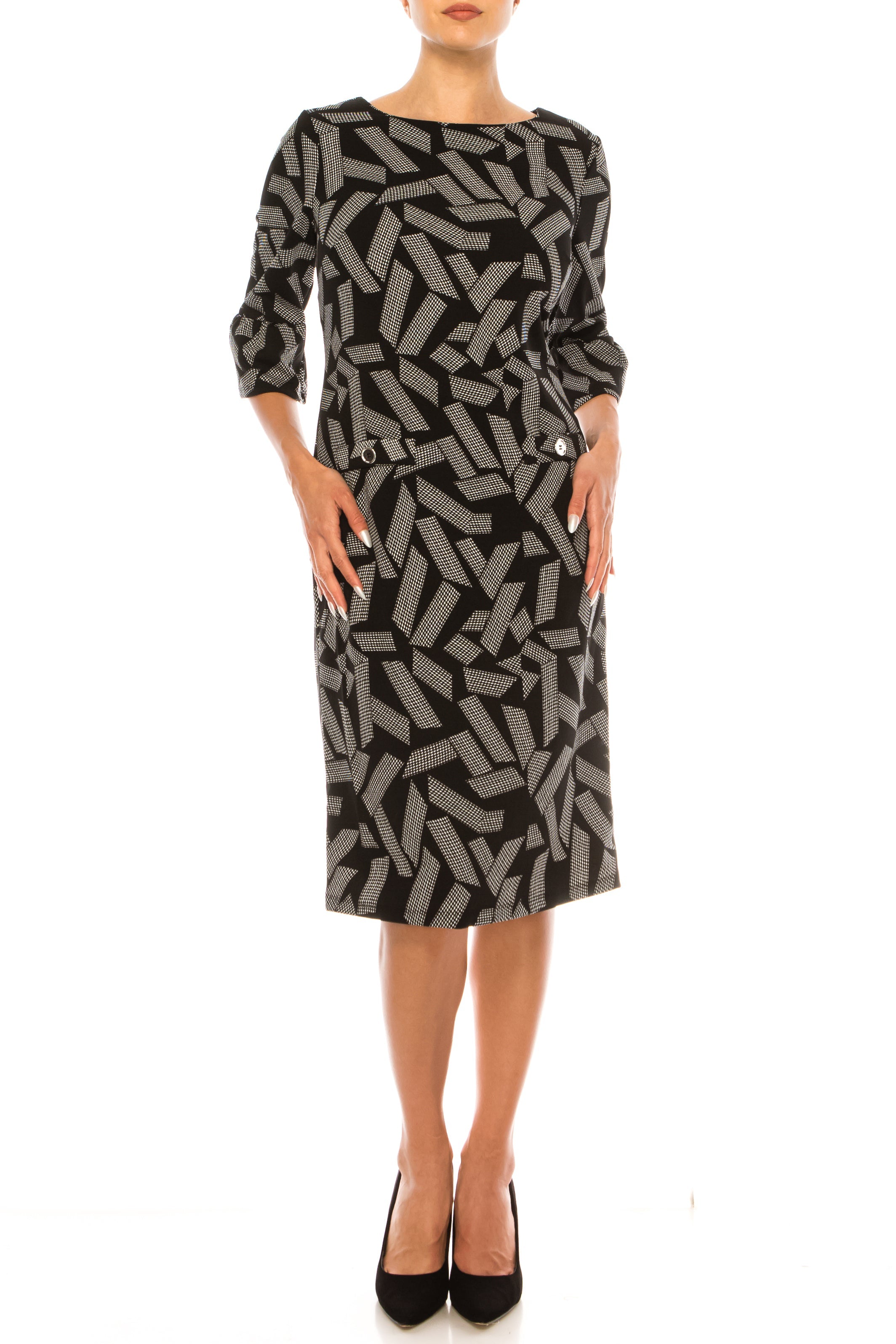 ILE Clothing SCP960 Black White 3/4 Bell Sleeve Printed Sheath Dress