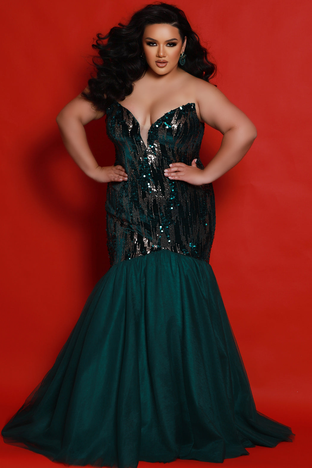 Sydney's Closet Emerald Prom Dress