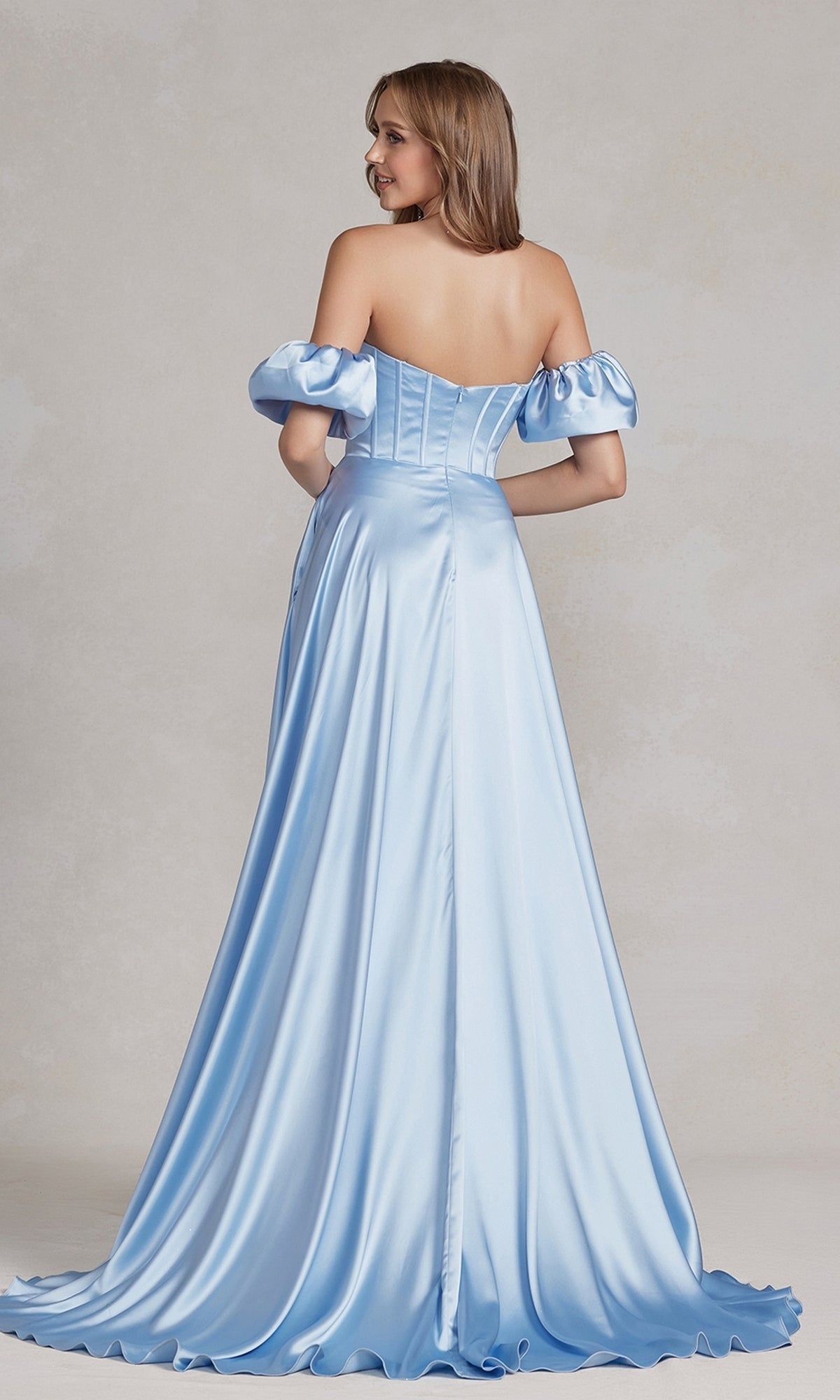 Elegant Strapless Sweetheart Gown Featuring Puff Sleeves –  K1122