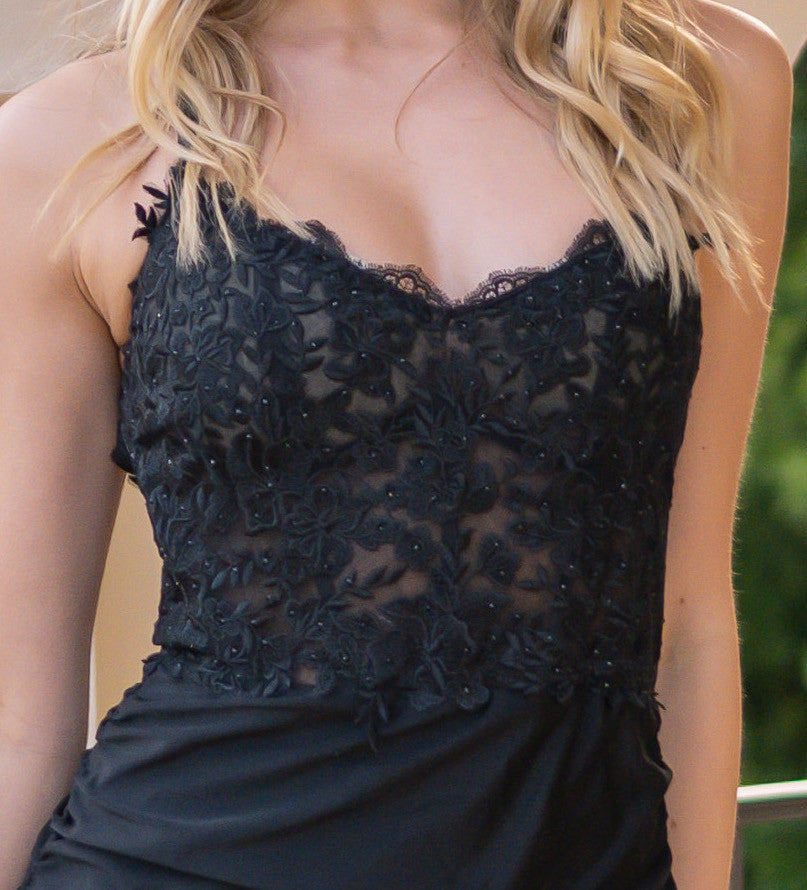 Velvi Black Dress