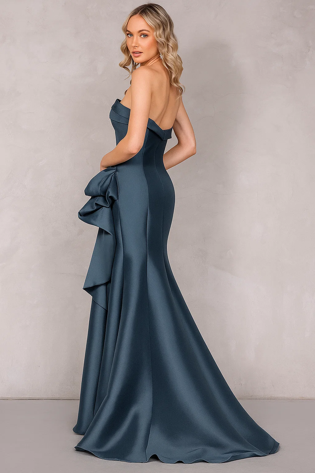 Vestido de dama de honor largo y elegante Terani Couture 2111p4019