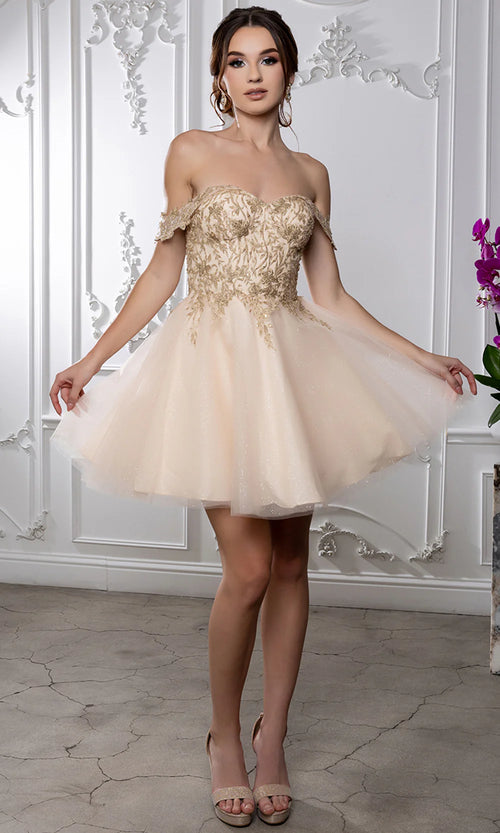 Sweetheart Neckline Tulle Short Dress Strapless Fit & Flare Homecoming Dress by May Queen MQ2224