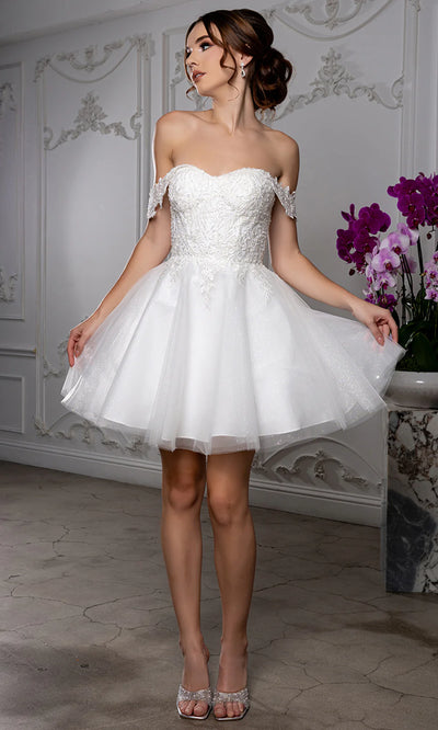 Sweetheart Neckline Tulle Short Dress Strapless Fit & Flare Homecoming Dress by May Queen MQ2224