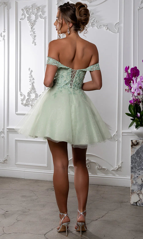 Sweetheart Neckline Tulle Short Dress Strapless Fit & Flare Homecoming Dress by May Queen MQ2224