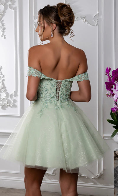 Sweetheart Neckline Tulle Short Dress Strapless Fit & Flare Homecoming Dress by May Queen MQ2224