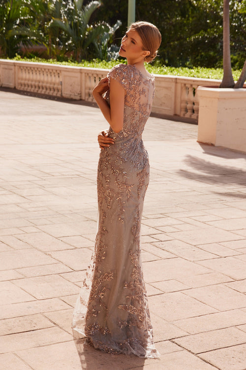 Vestido de manga corta con apliques impresionantes Anabel MT110 de Nox