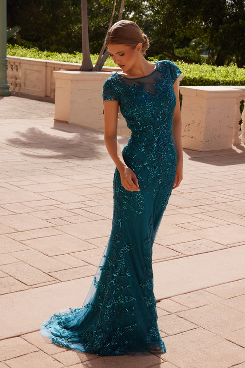 Vestido de manga corta con apliques impresionantes Anabel MT110 de Nox