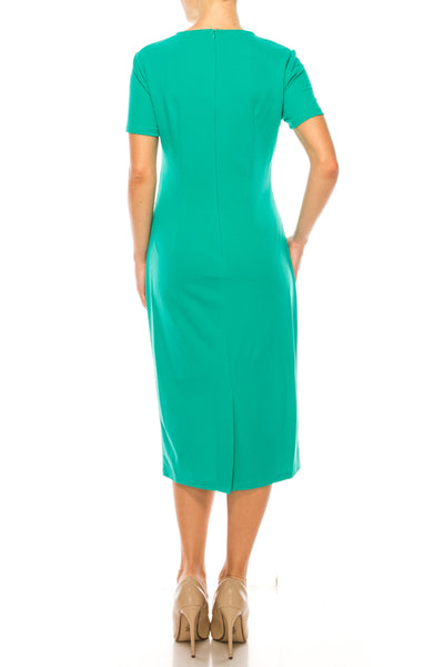 Short Sleeve Ruched Spectra Green Round Neckline Scuba Crepe Sheath Dress by Maggy London GT587M