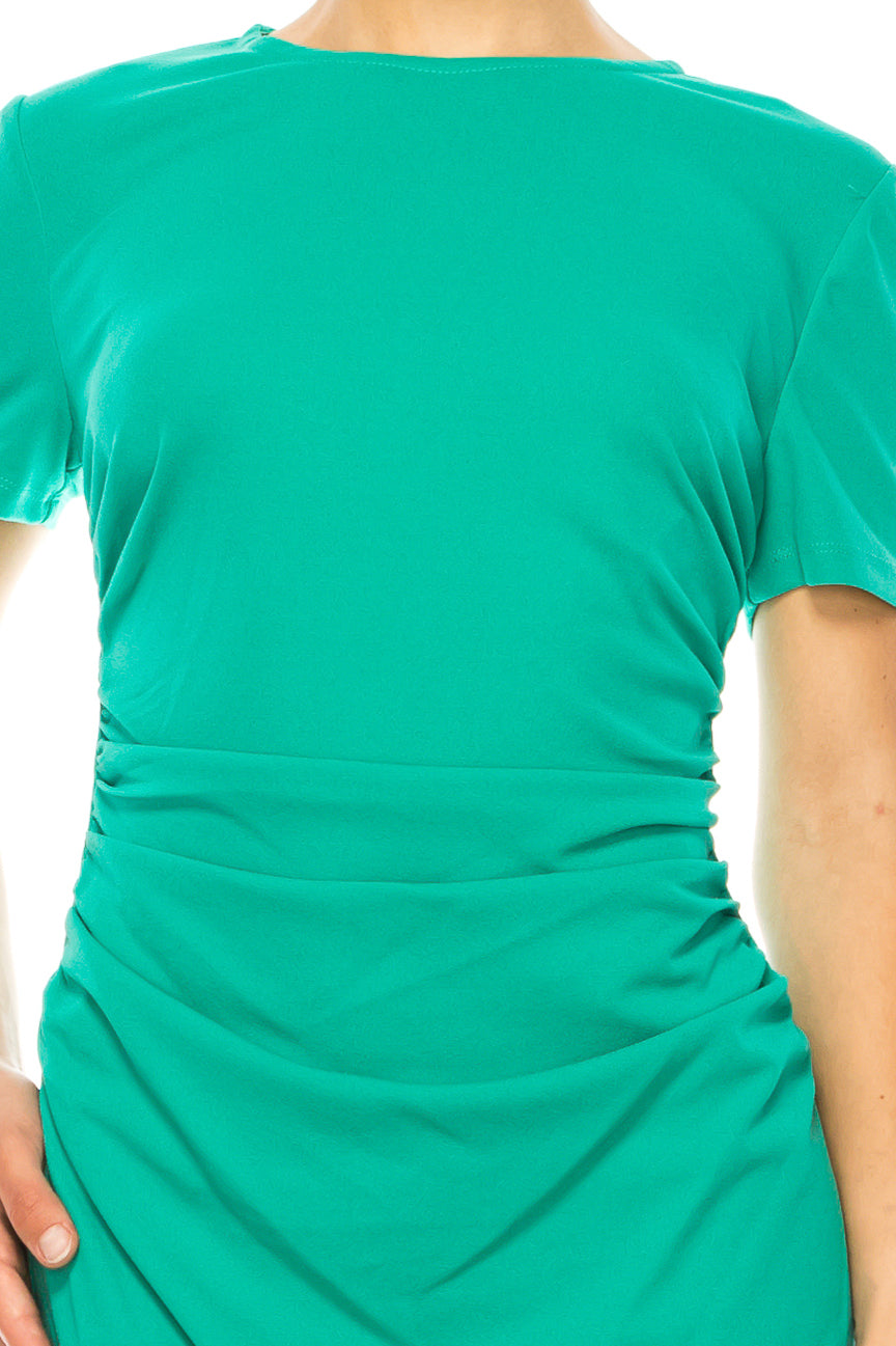 Short Sleeve Ruched Spectra Green Round Neckline Scuba Crepe Sheath Dress by Maggy London GT587M