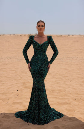 Chic and Holland AN330019 Sweetheart Long Sleeve Prom Gown