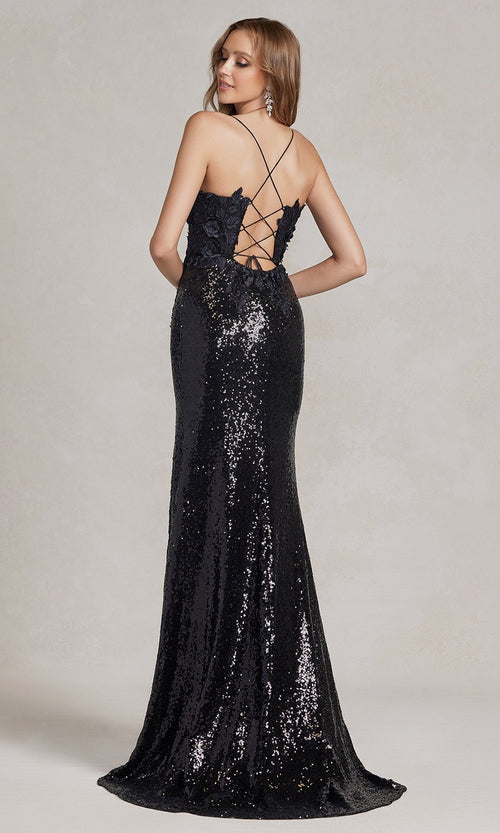 Vestido de lentejuelas hasta el suelo con un hermoso diseño floral en 3D