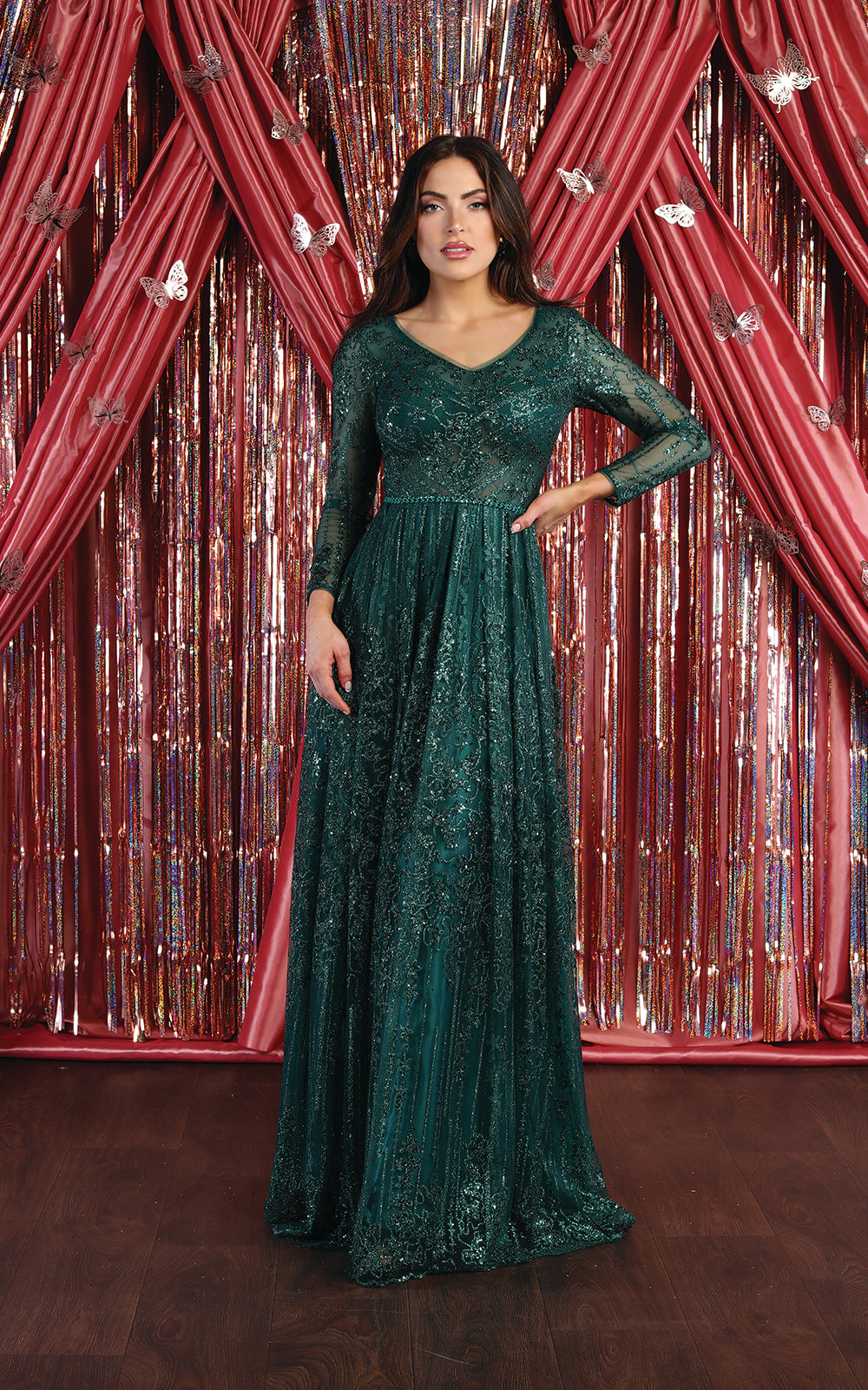 Glitter Floor Sweeping Prom Dress Long Sleeve V-neck Evening Gown