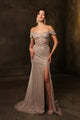 Vestido de noche con hombros descubiertos y corte entallado de Royal Queen RQ8198