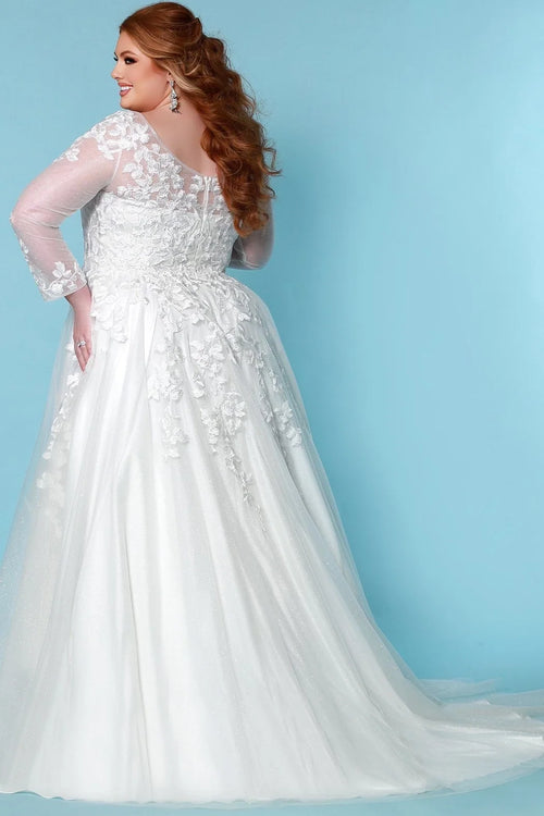 Sydney's Closet Ivory Wedding Dress