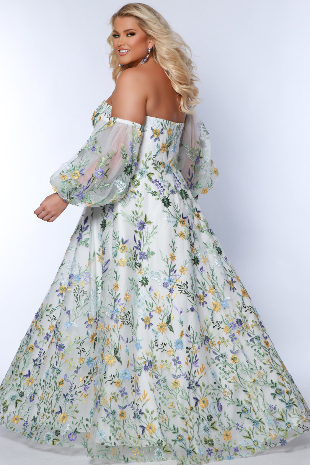 Sydney's Closet Ivory Floral Prom Dress
