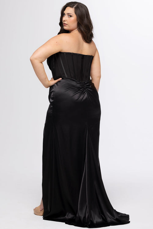 Sydney's Closet Onyx Prom Dress