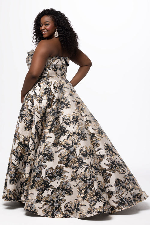 Sydney's Closet Black/Gold Prom Dress