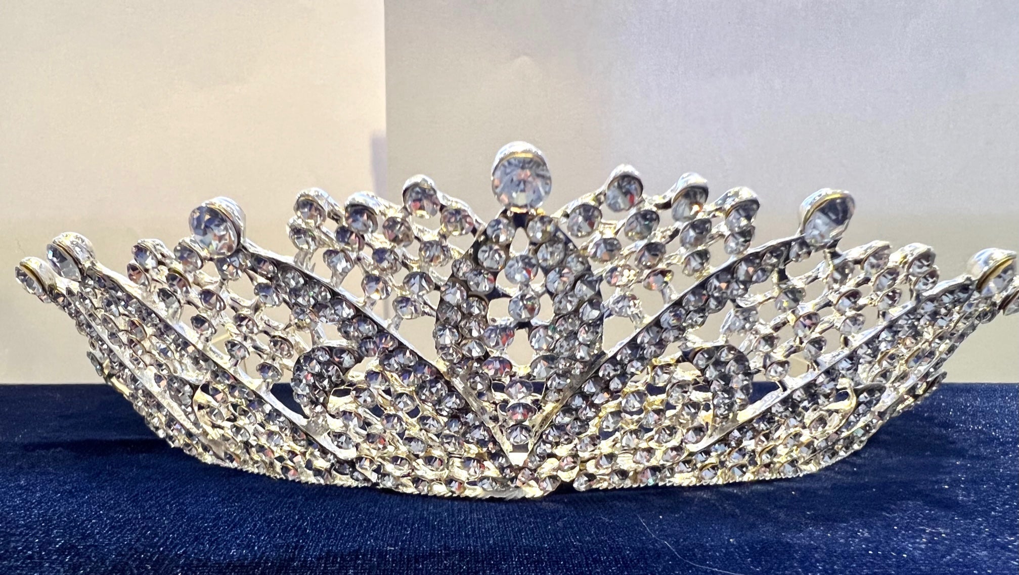 Tiara TR-883 by Calla Collection